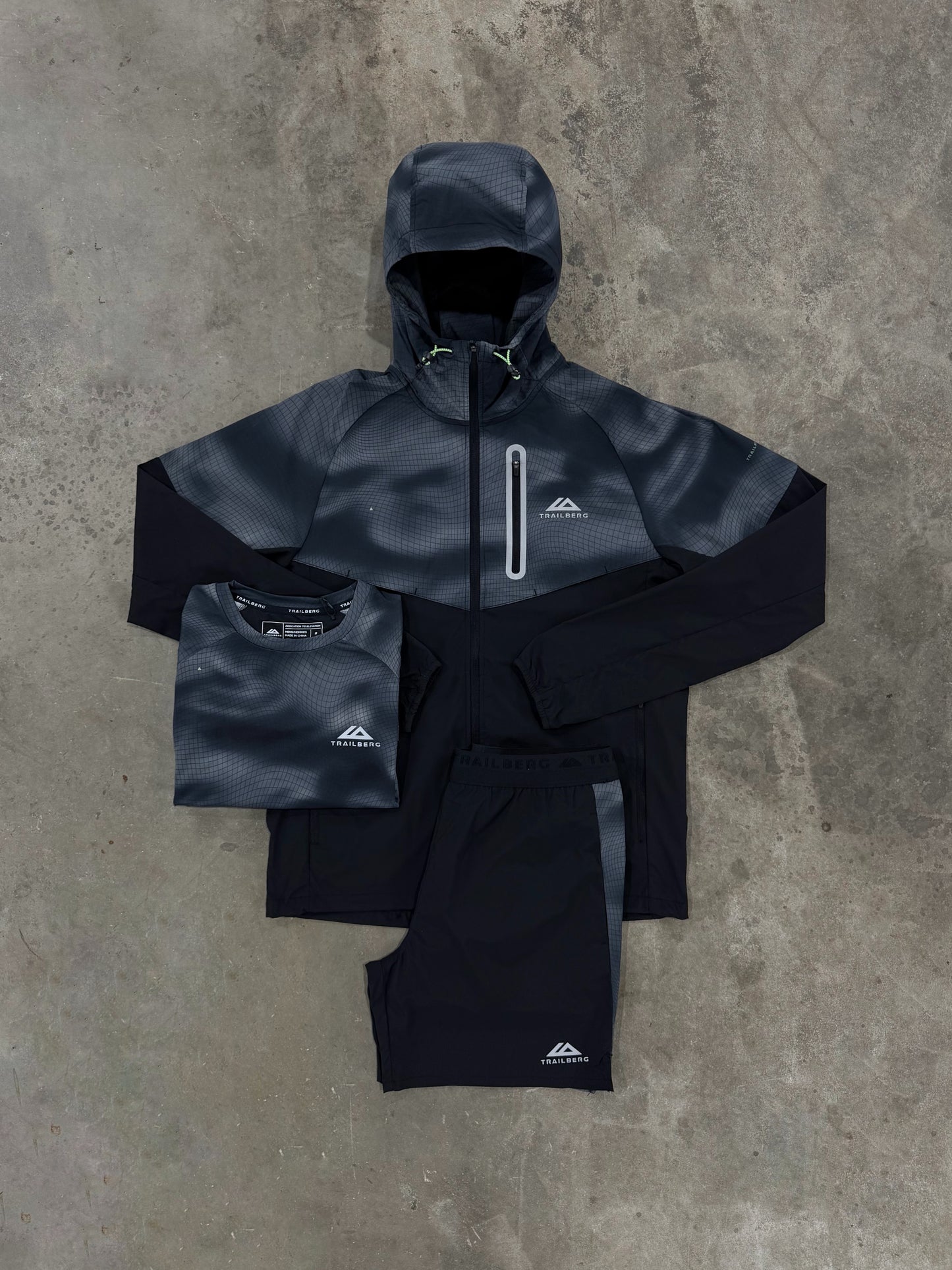 Trailberg Haze Black 3 Piece Set - Jacket / T Shirt / Short