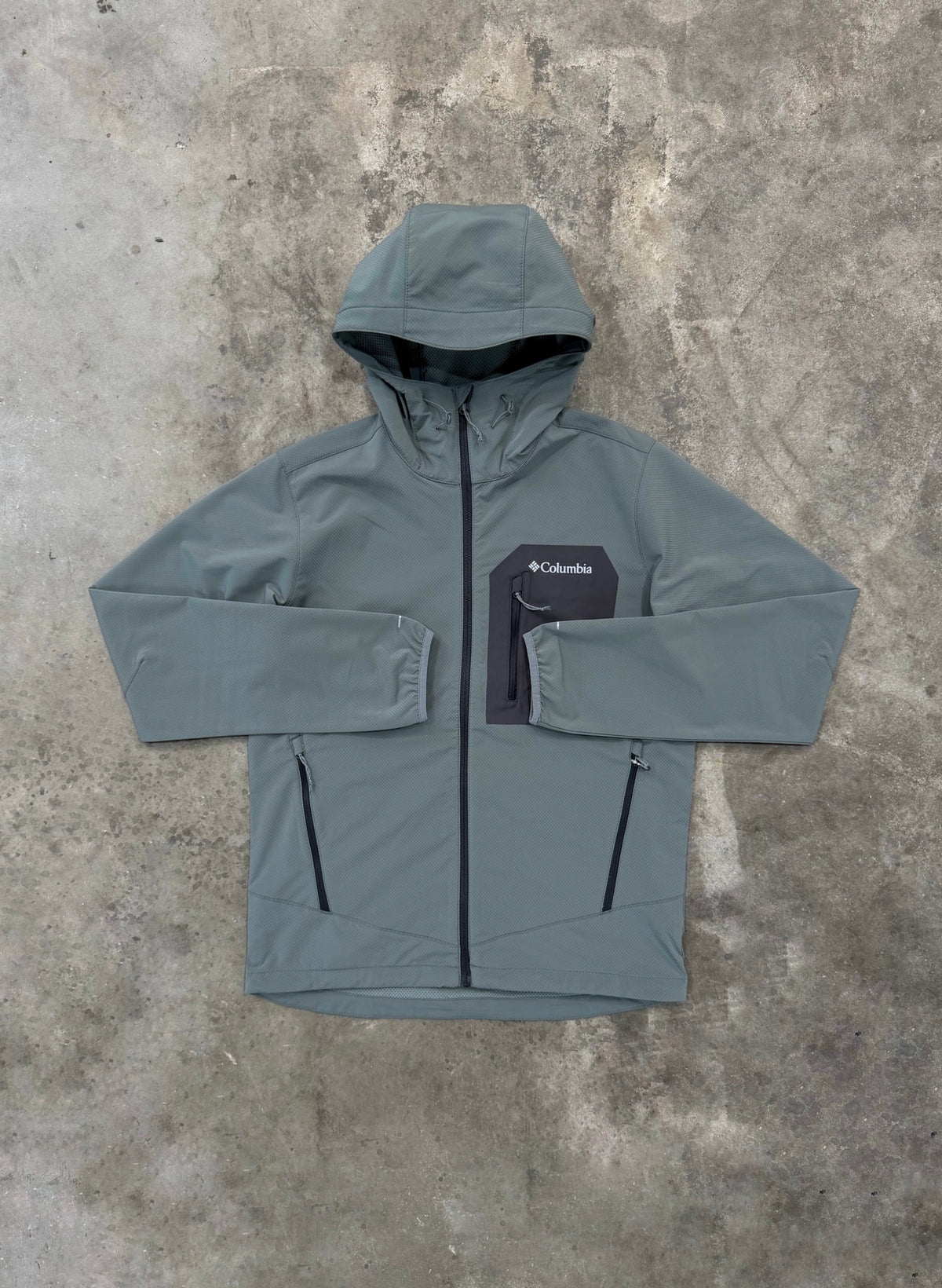 Columbia Tall Heights III Hooded Softshell - Sedona Sage / Shark