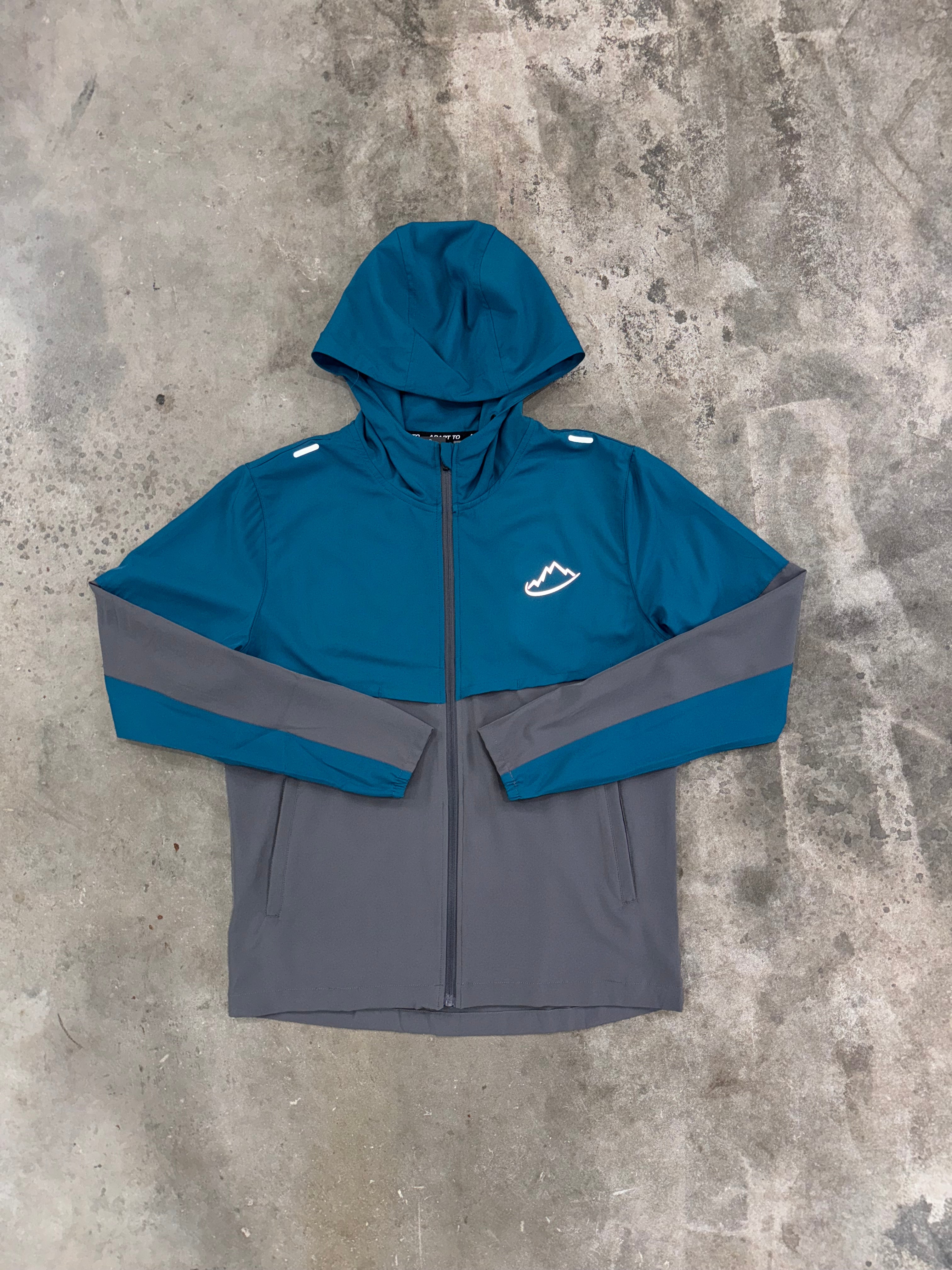 Adapt To Running 2.0 Windbreaker - Grey / Teal