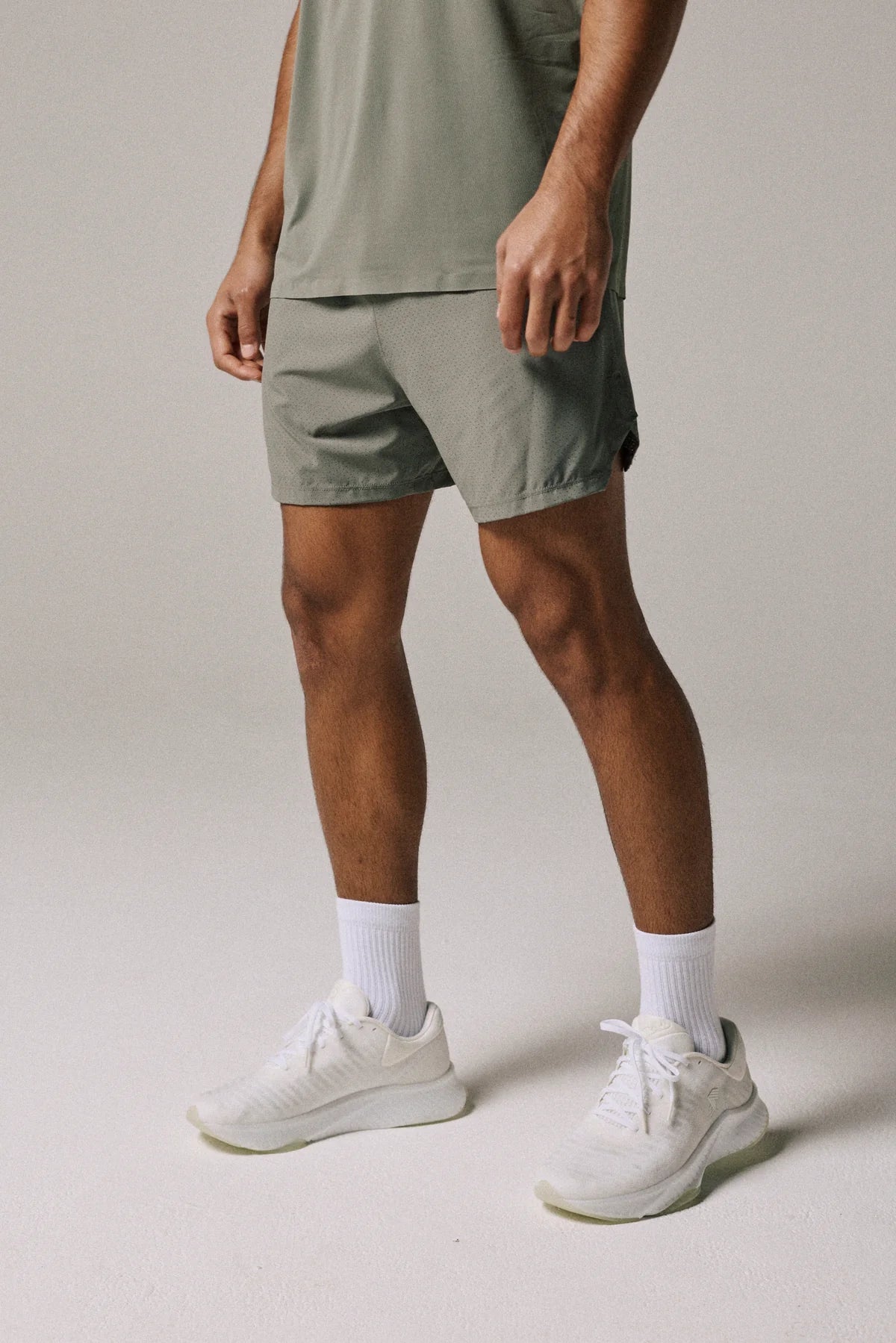 Condition Aero Short - Silver Sage