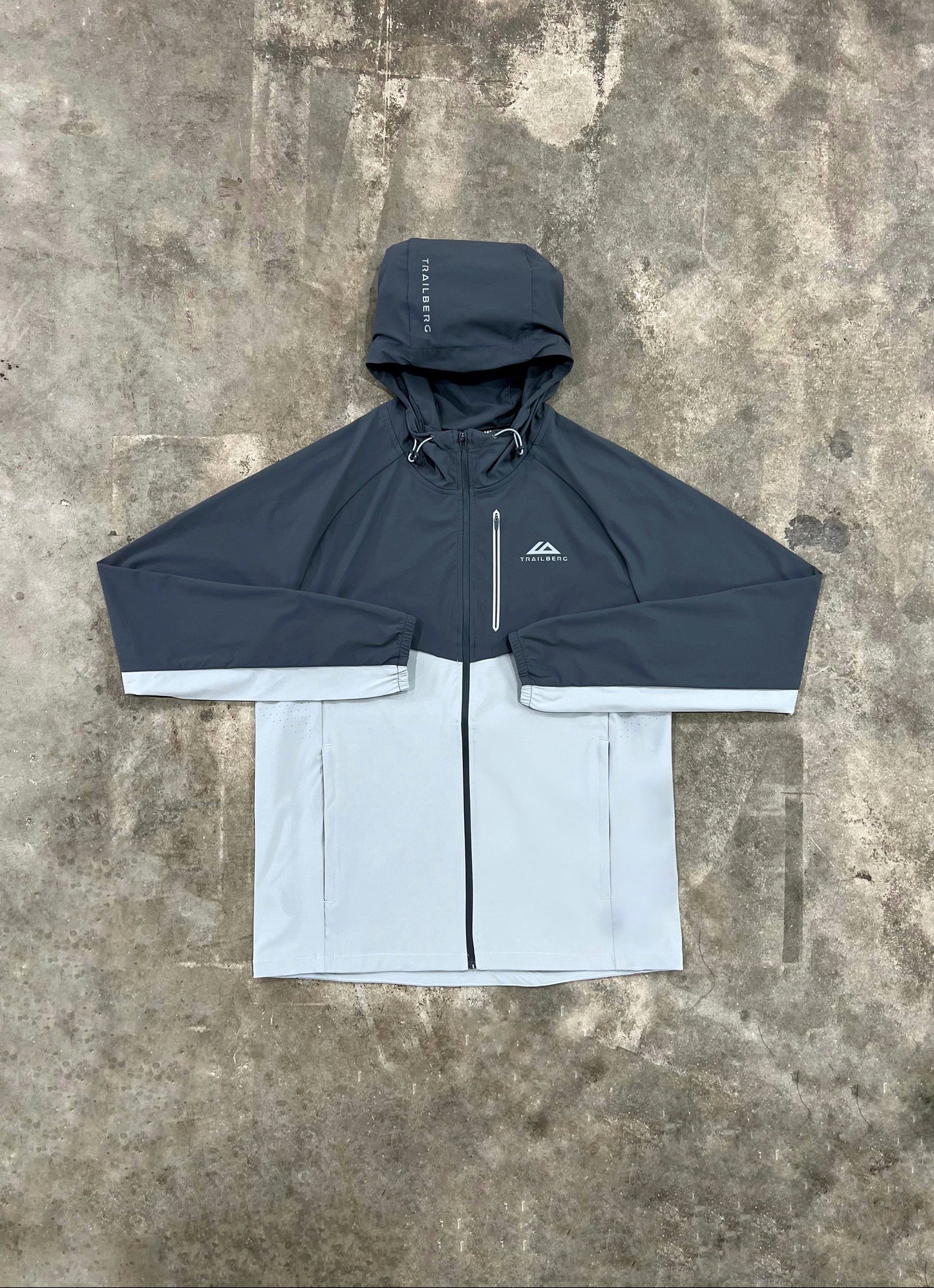 Trailberg Cloud SS26 Jacket - Lunar Grey from Dripmoda
