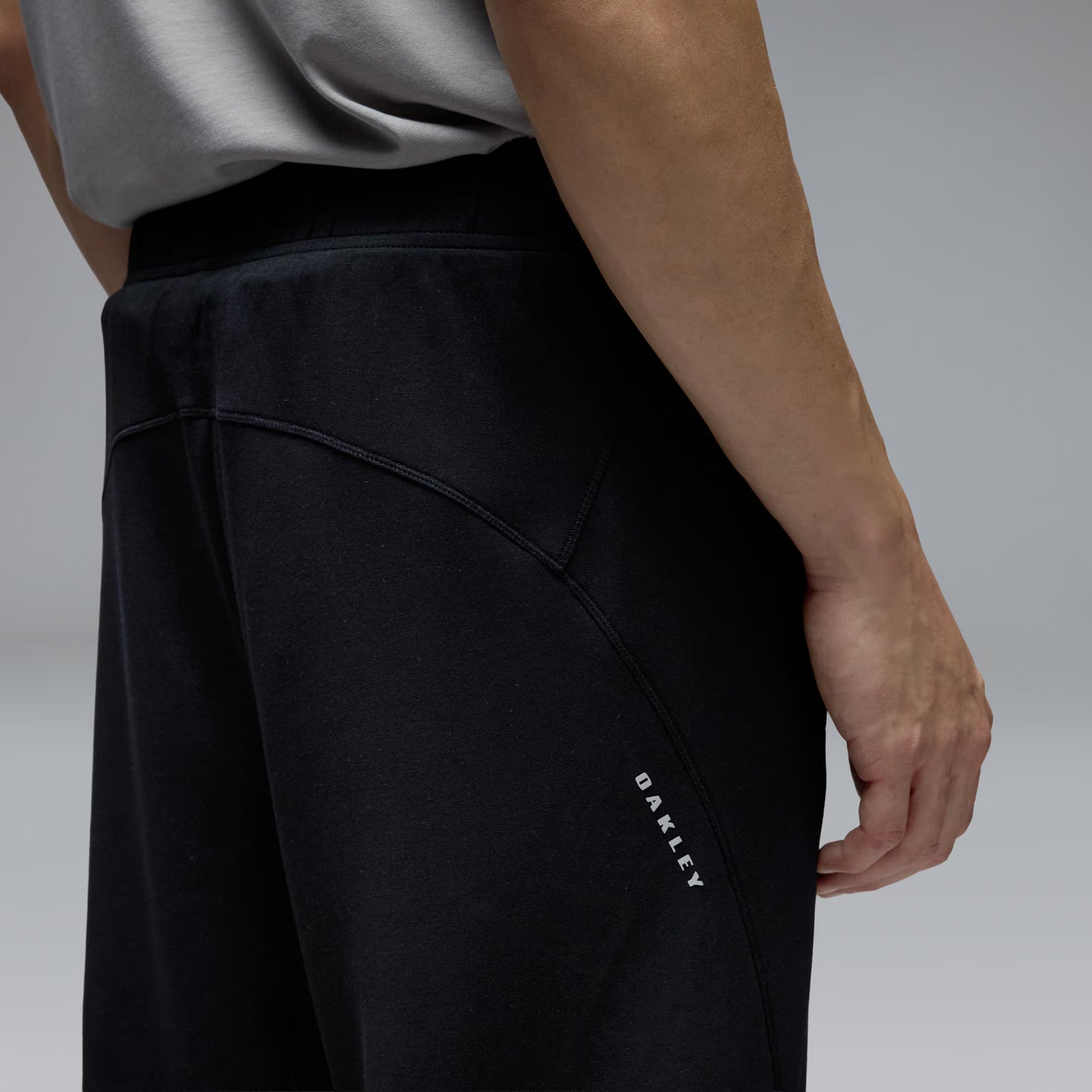 Oakley Edge Force Pant - Black from DripModa