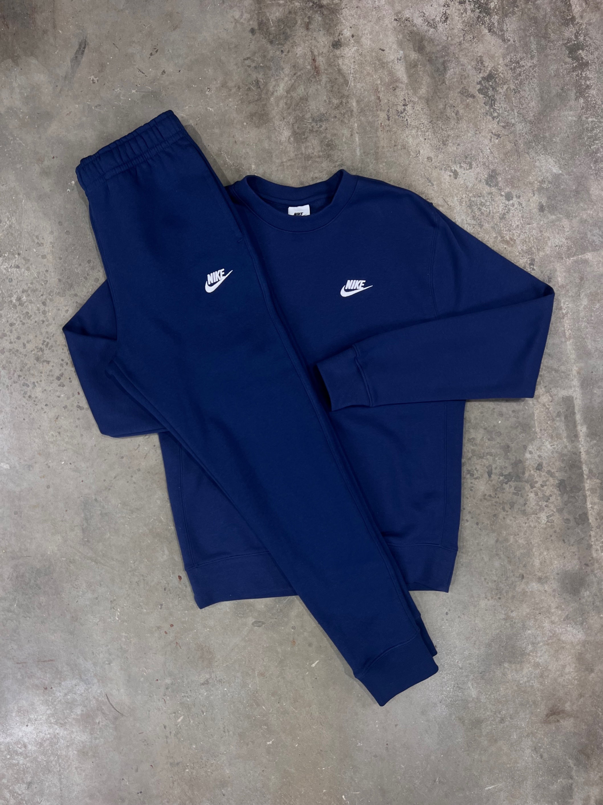 Nike Club Fleece Navy Set - Sweatshirt/Joggers