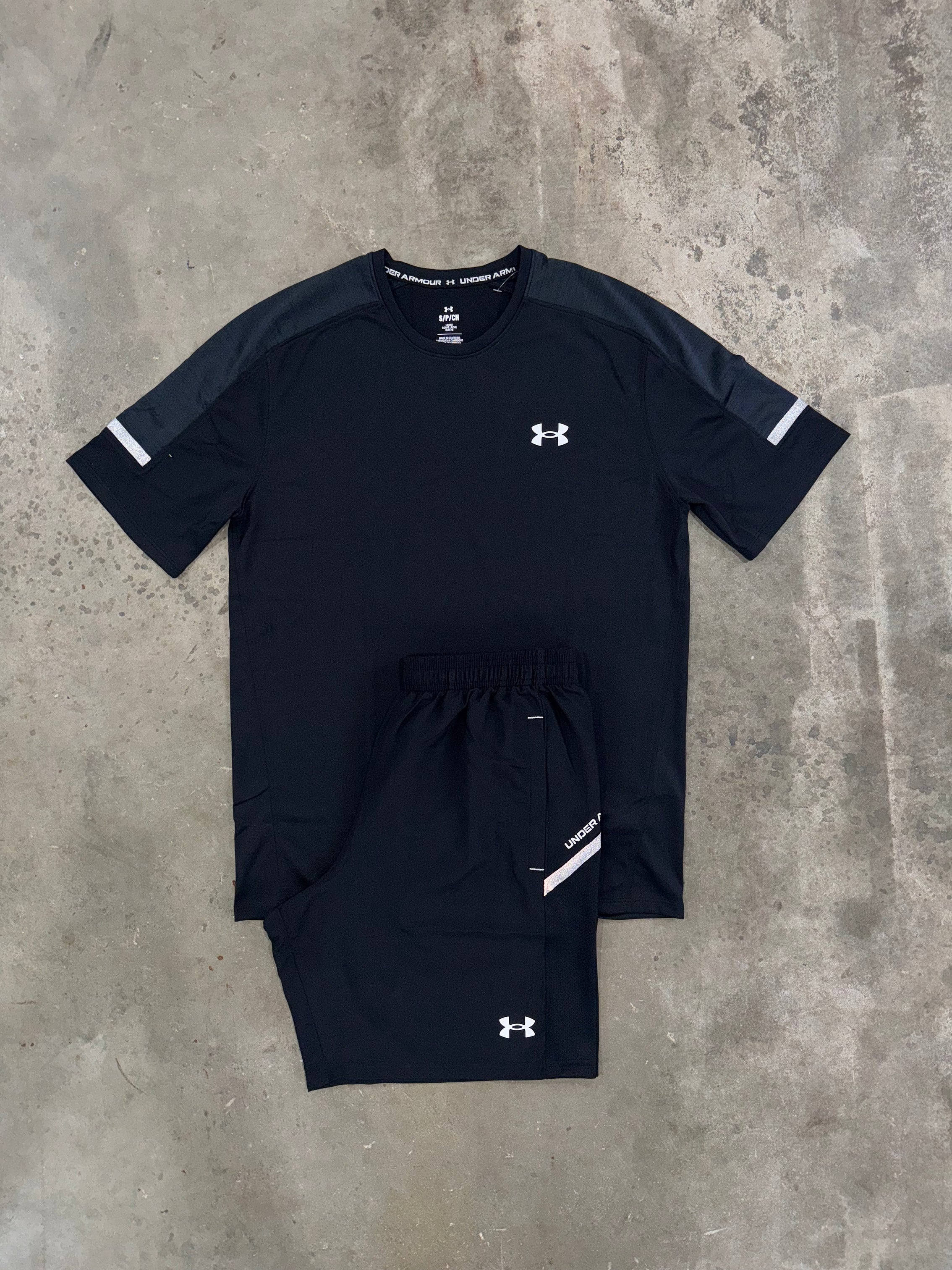 Under Armour Black Tech Utility Set - T Shirt / Short