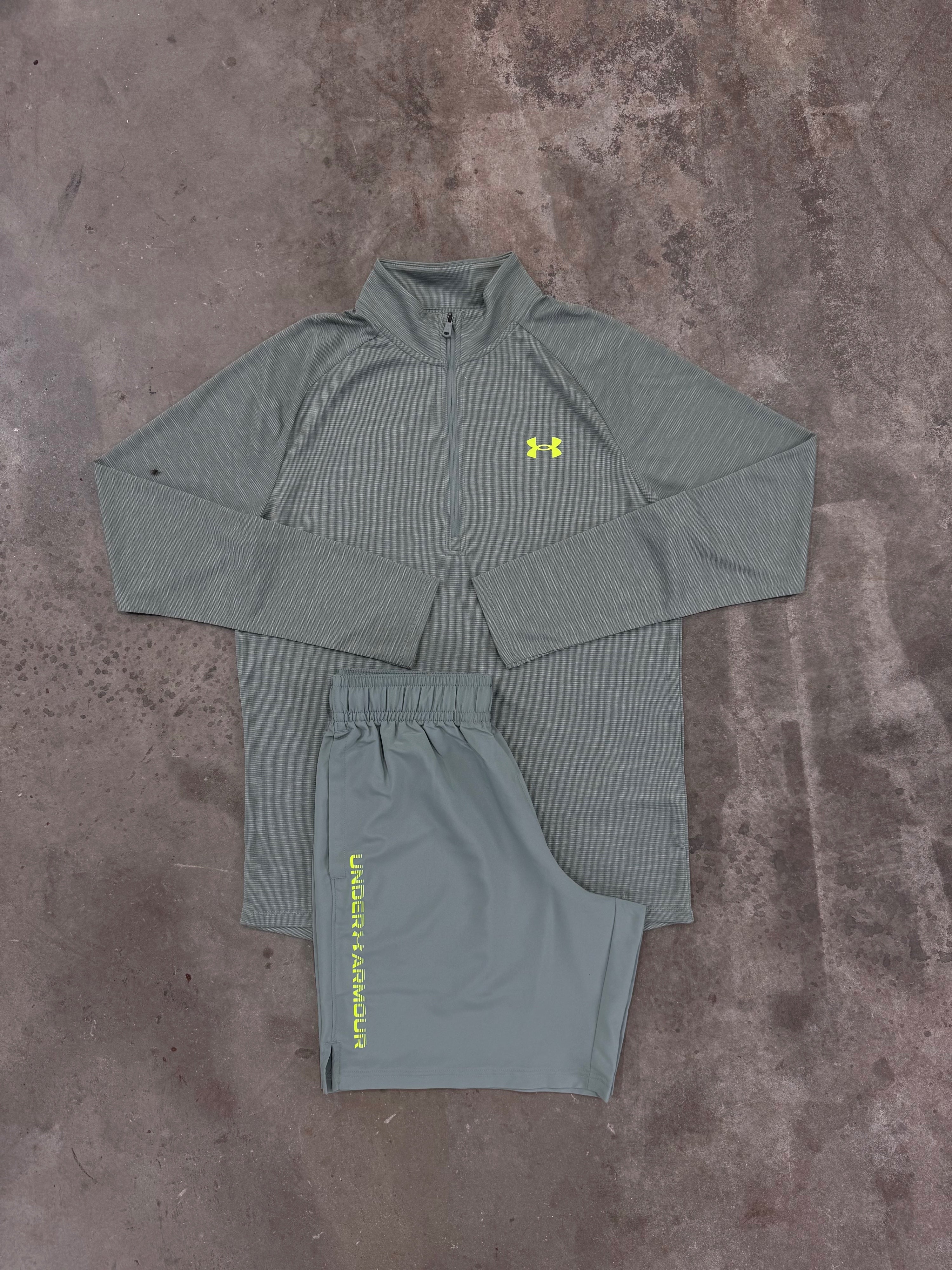 Under Armour Textured Silica Green Set - Quarter Zip / Short