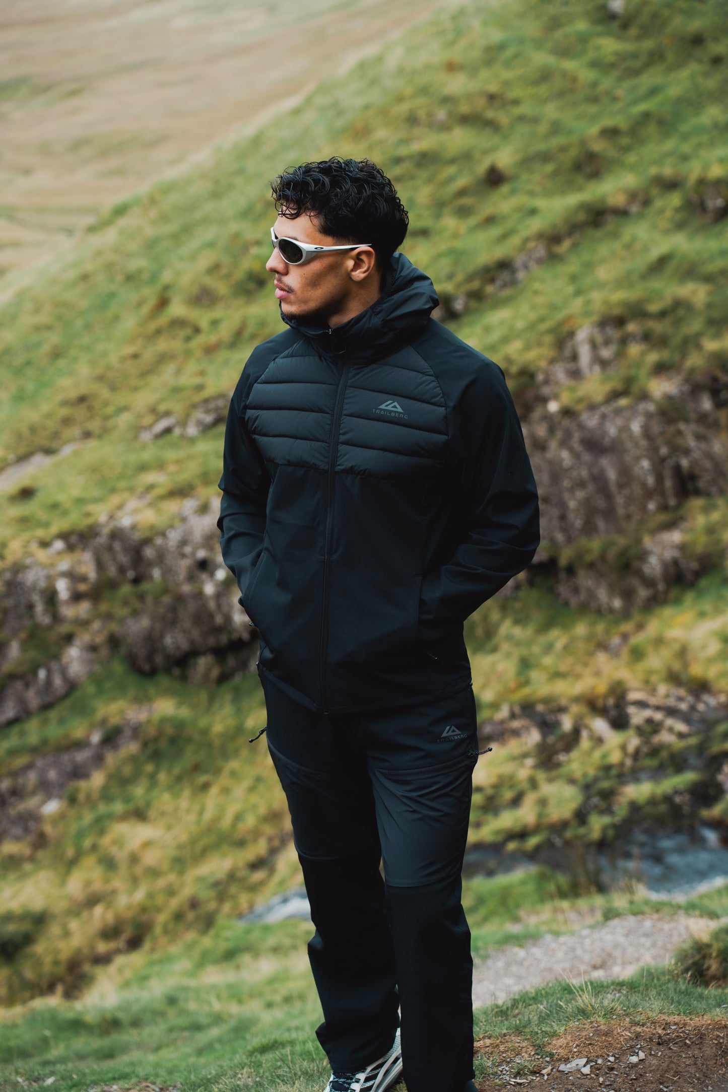 Trailberg Rhine 2.0 Black Hybrid Tracksuit - Jacket / Pant