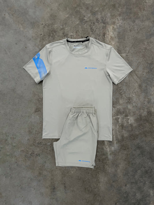 Monterrain Distance Ancient Set - T Shirt / Short