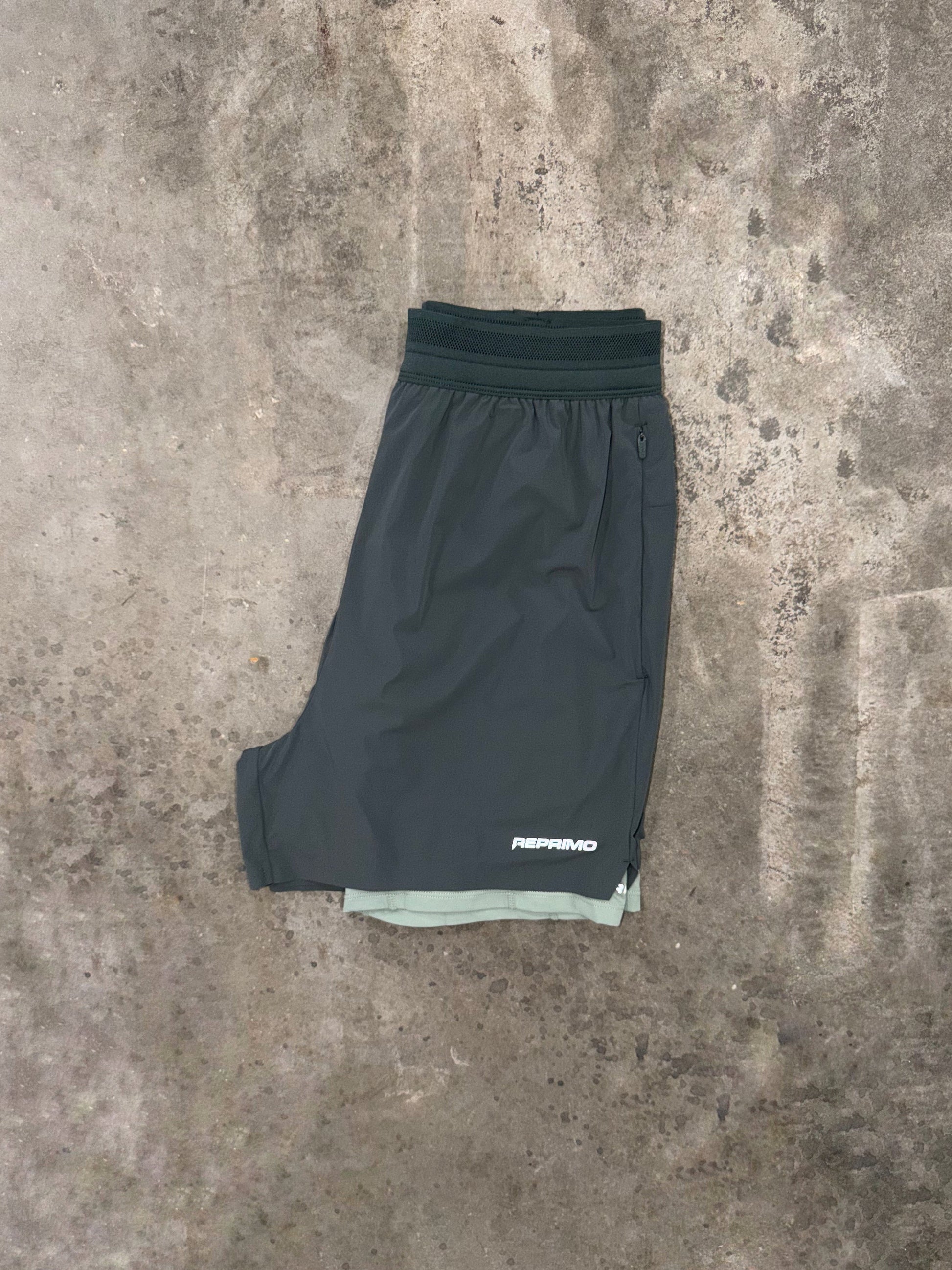 Reprimo AR Performance Dual Short - Dark Moss / Iceberg from Dripmoda