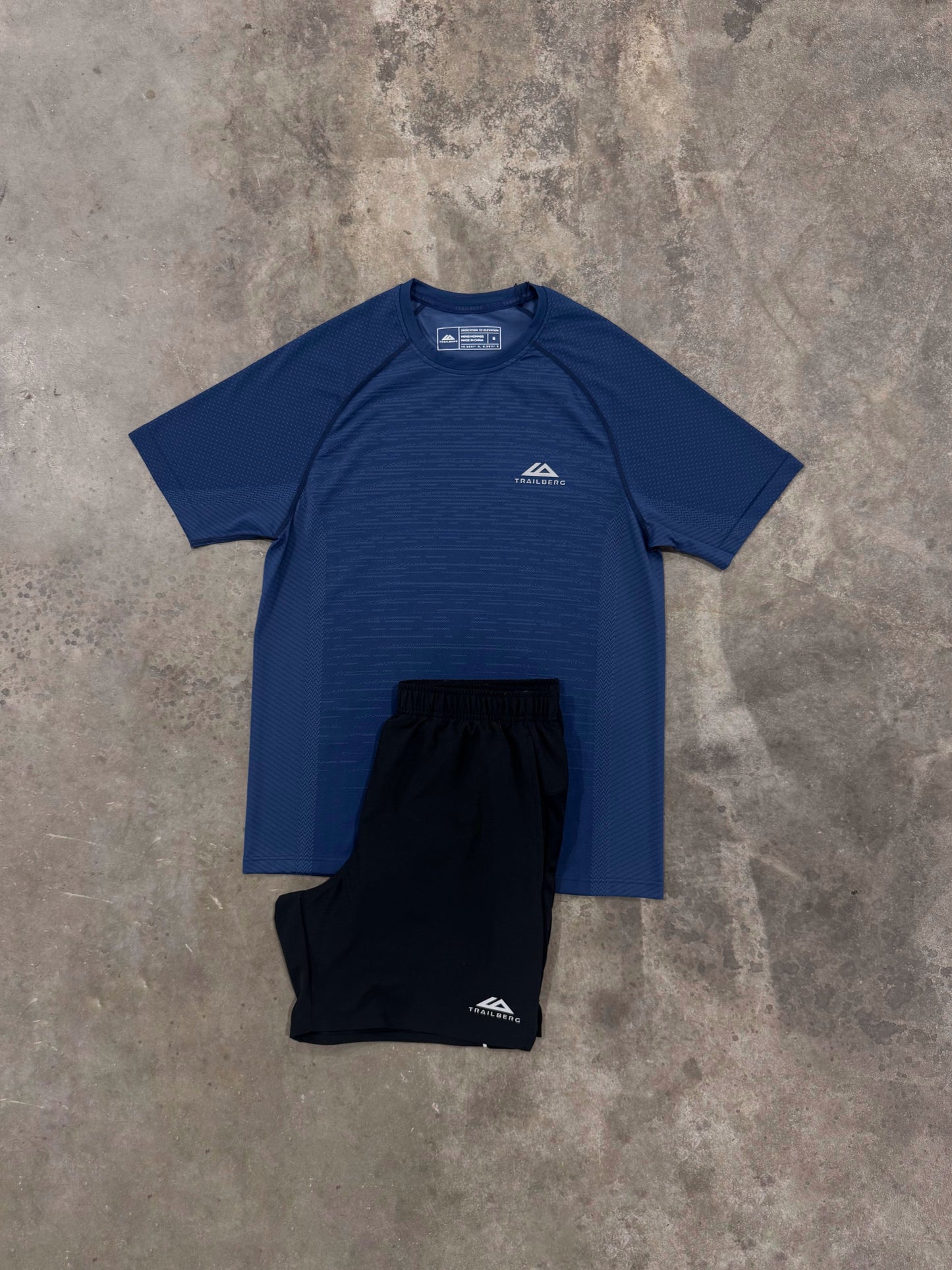 Trailberg Form Seamless Eclipse Set - T Shirt / Short