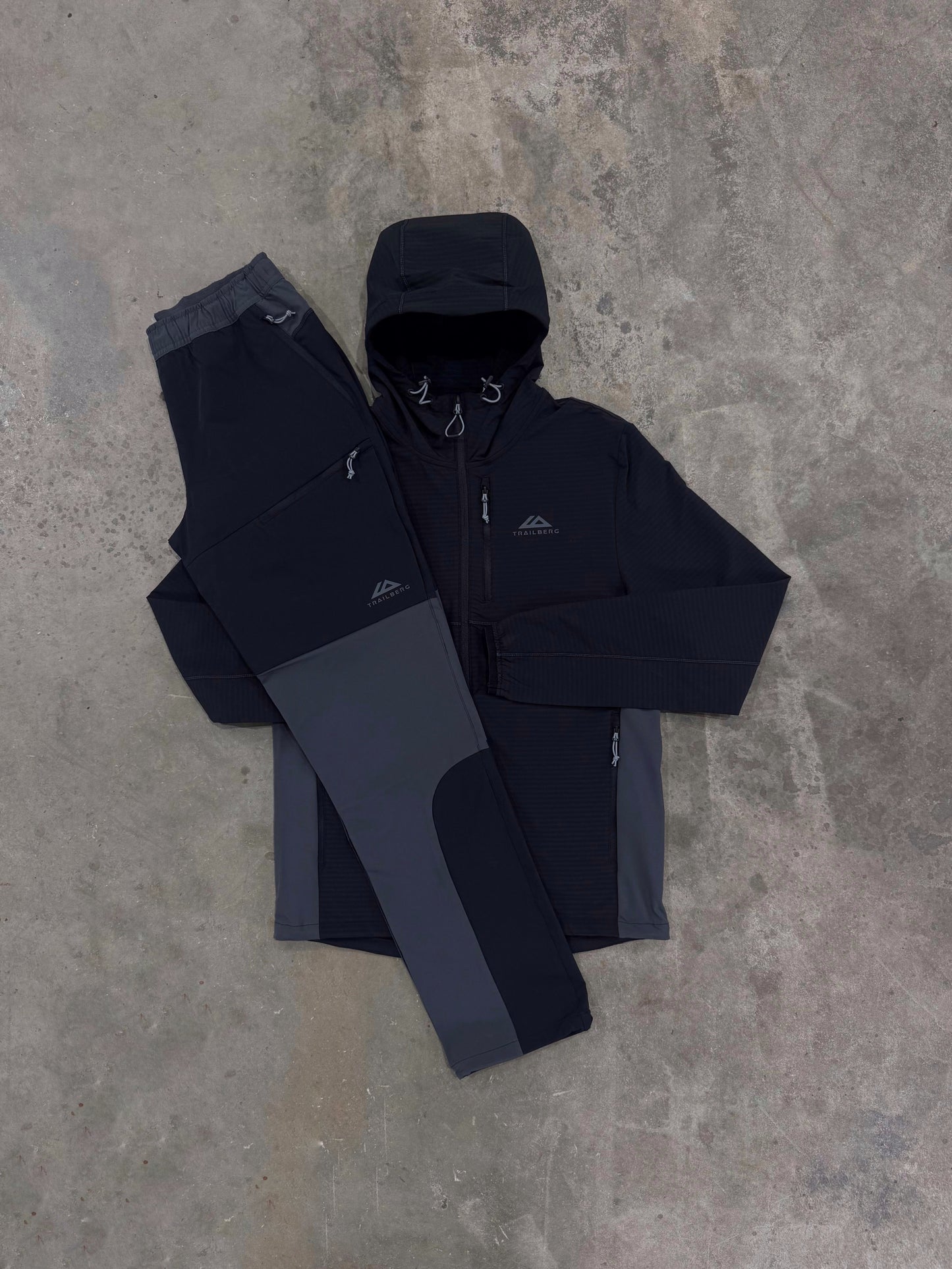 Trailberg Black Tour 3.0 Tracksuit - Jacket / Pant