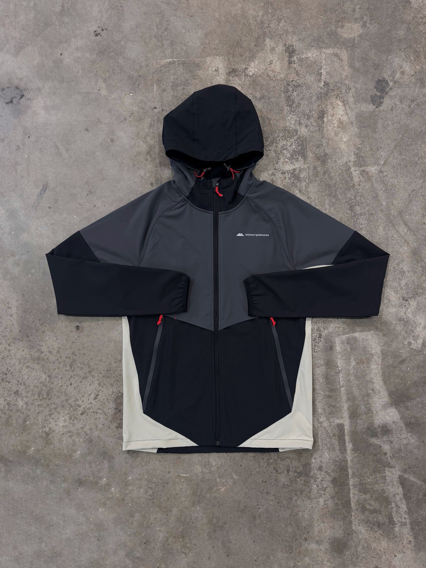 Monterrain Vault Woven Jacket - Black / Fossil from Dripmoda