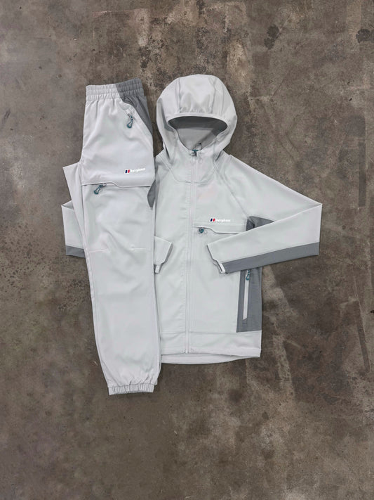 Berghaus Wavertree Light Grey Tracksuit - Jacket / Pant