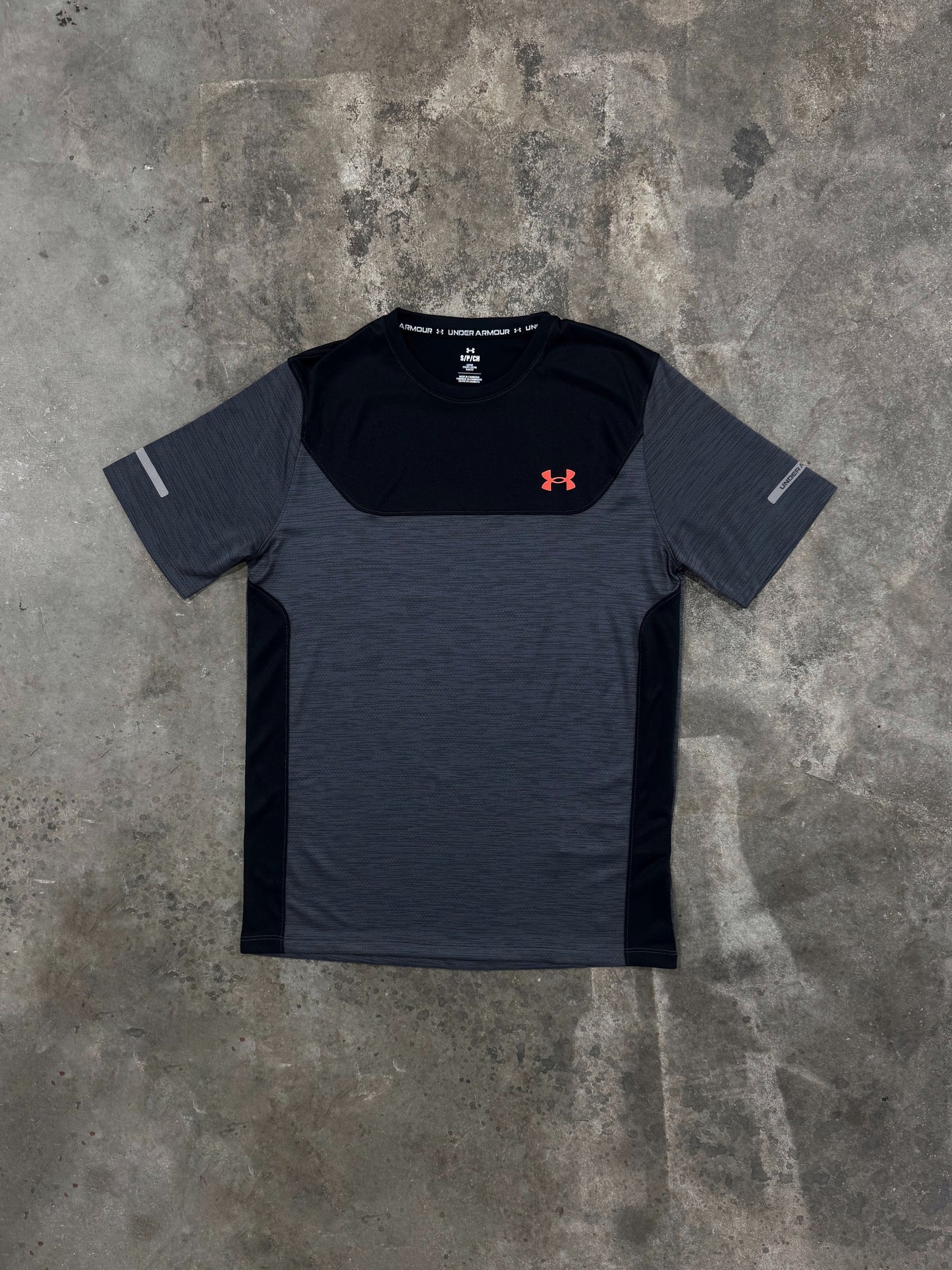 Under Armour Tech Utility T Shirt - Black / Red from DripModa