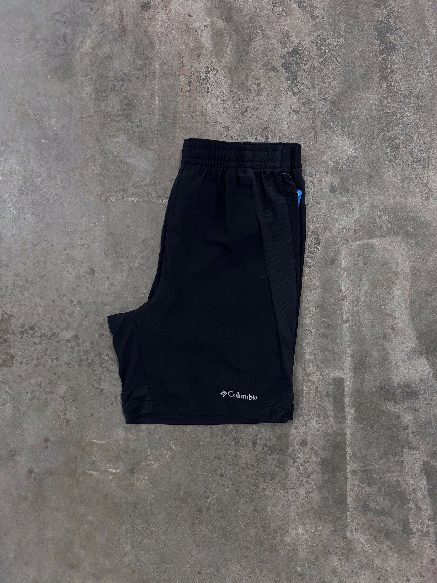 Columbia Three Pitch Short - Black