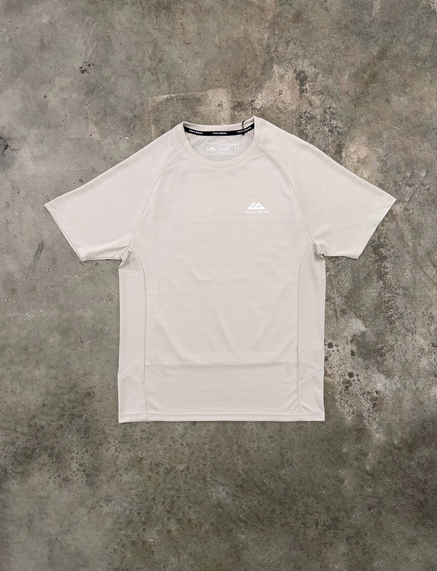 Trailberg Cloud SS26 T Shirt - Pebblestone from Dripmoda