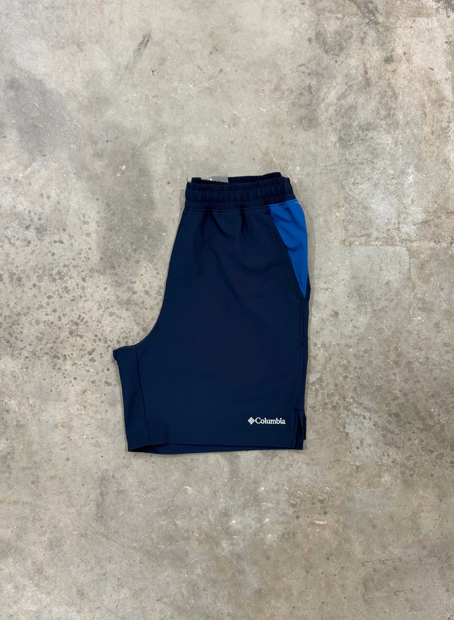 Columbia Vital Valley Short - Navy