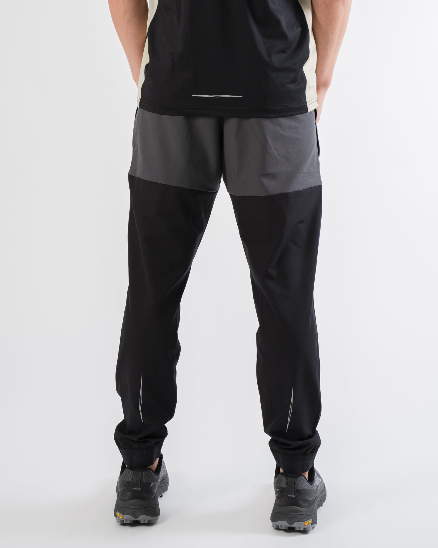 Monterrain Vault Woven Pant - Black / Fossil from Dripmoda
