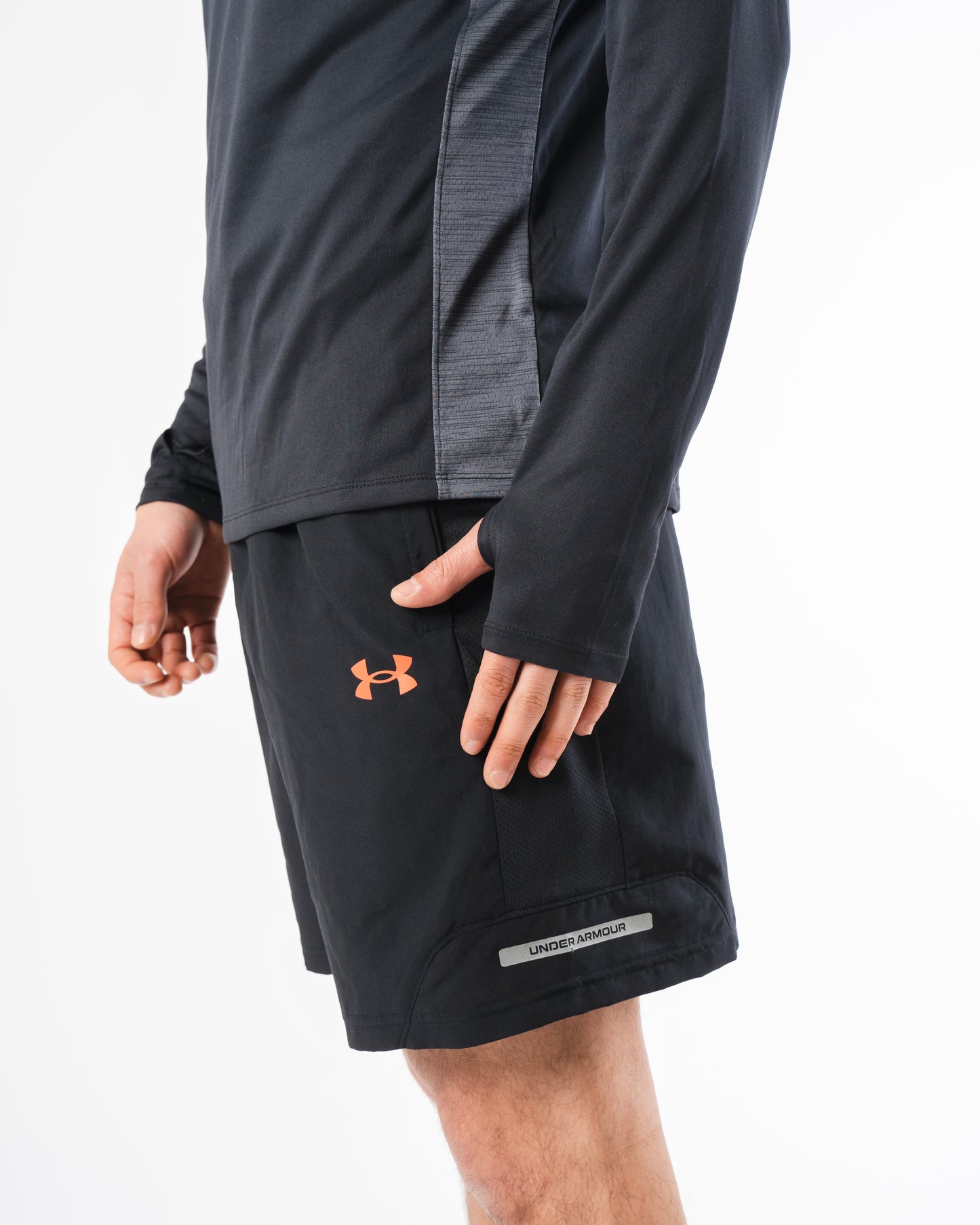 Under Armour Tech Utility Quarter Zip - Black / Red from DripModa