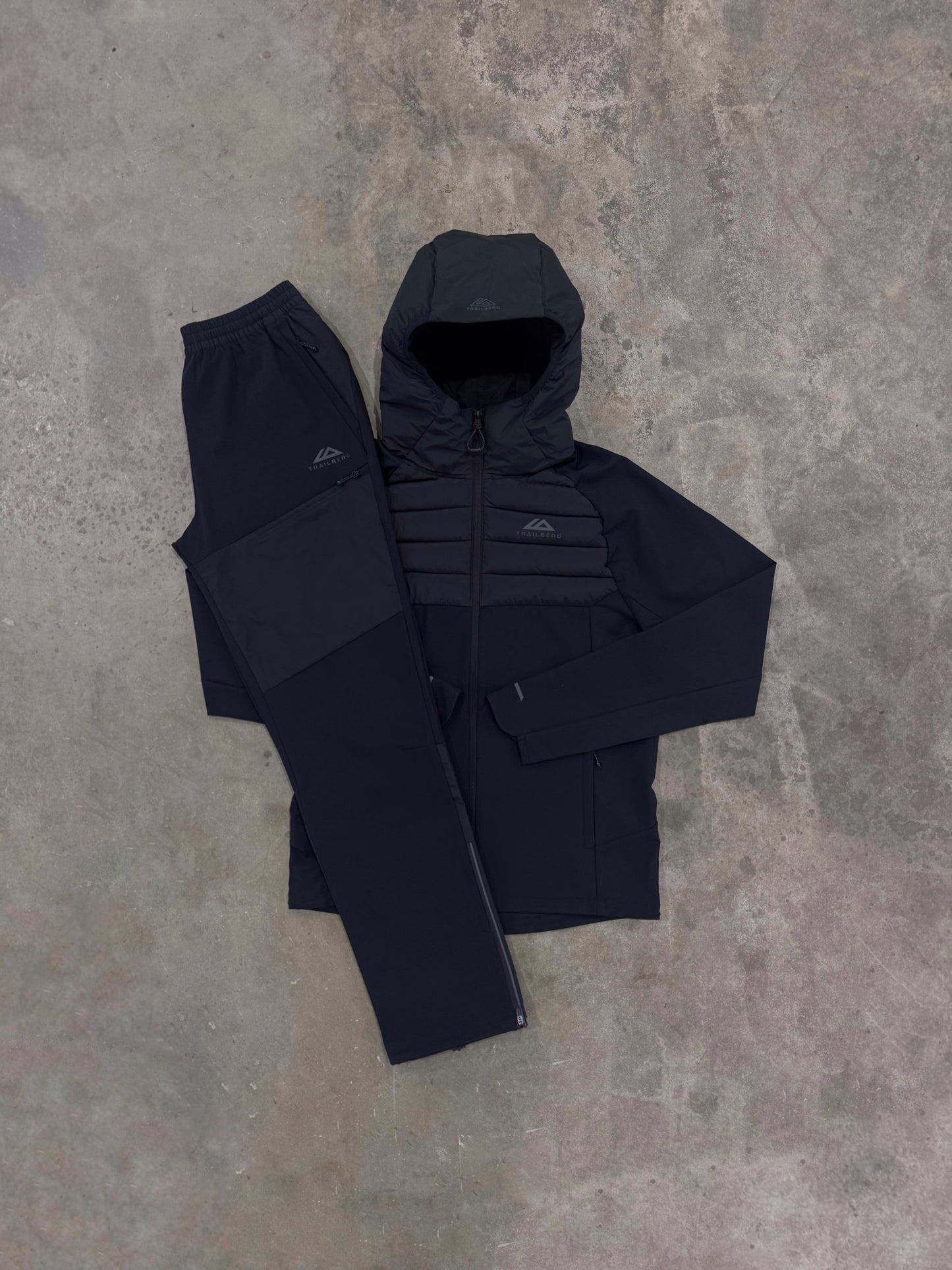 Trailberg Rhine 2.0 Black Hybrid Tracksuit - Jacket / Pant
