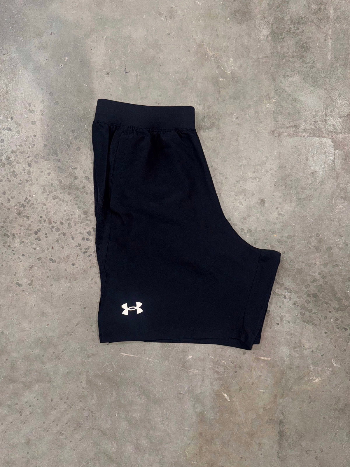 Under Armour Launch Short - Black